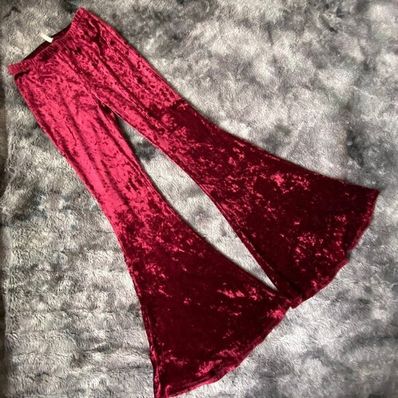 Emma & Sam Crushed Velvet Mega Flare - Picture 3 of 10